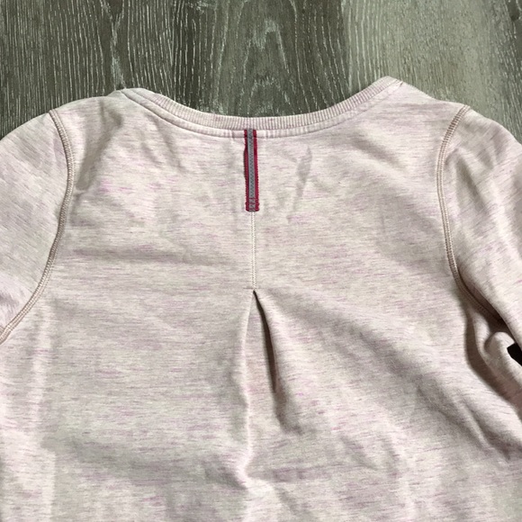 Lululemon Athletica - Picture 15 of 16